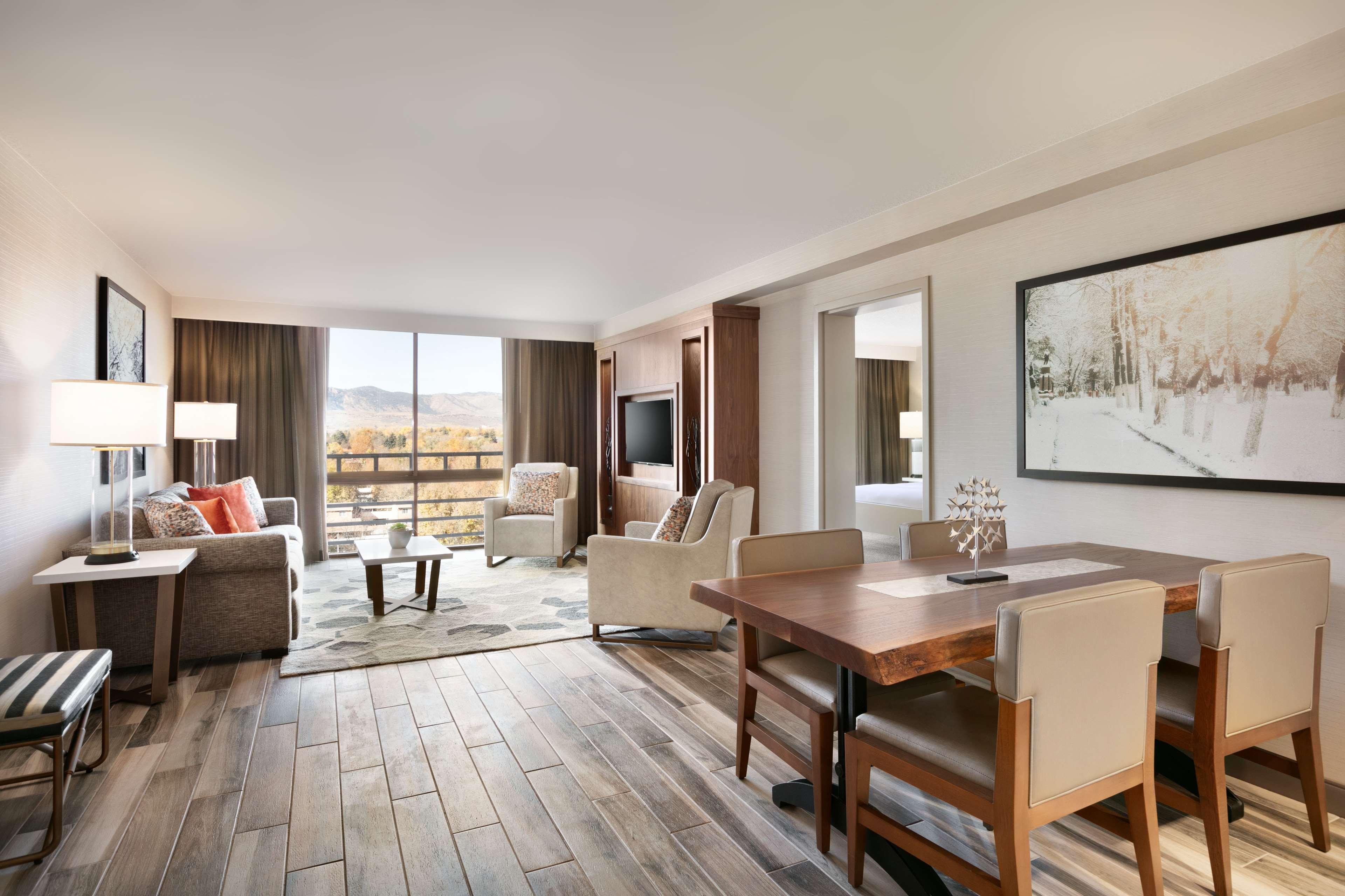 Hilton Fort Collins Exterior foto